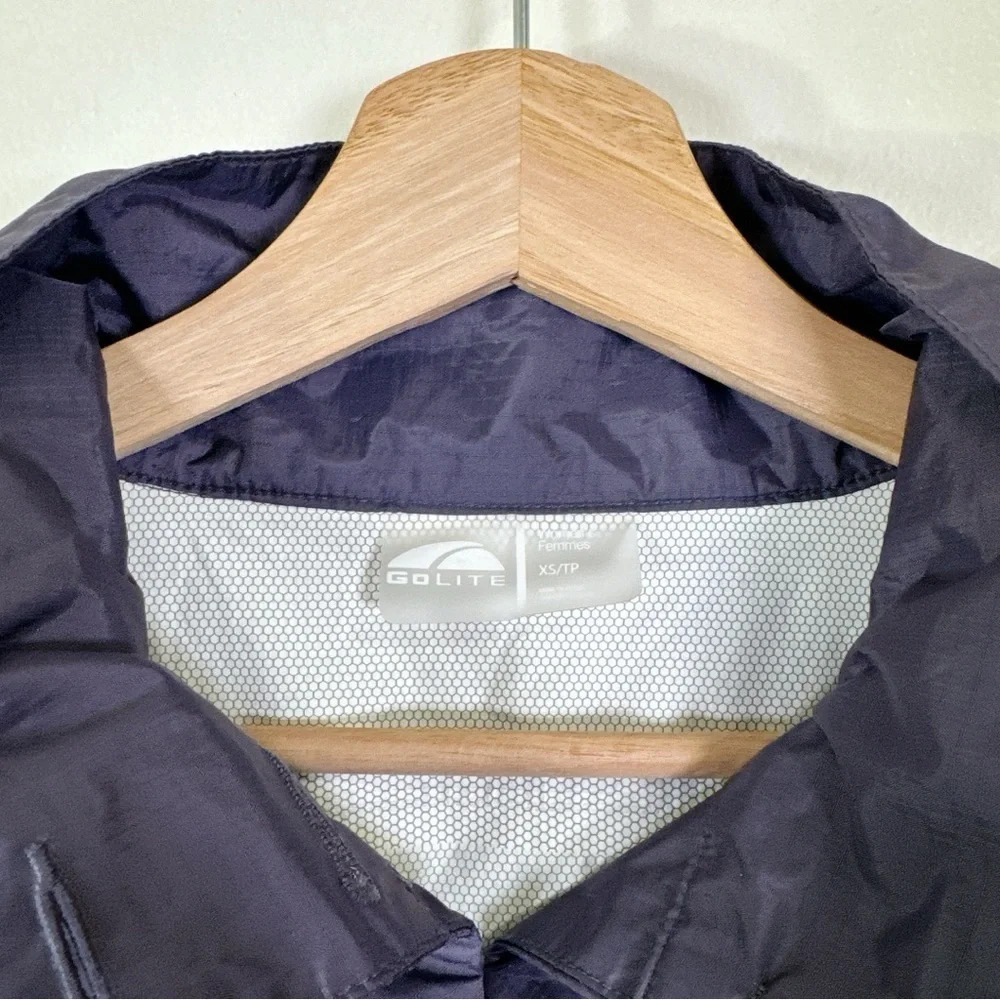 GoLite Womens Size Xsmall Purple Hooded Windbreaker Outdoor Belted Jacket - Picture 11 of 15